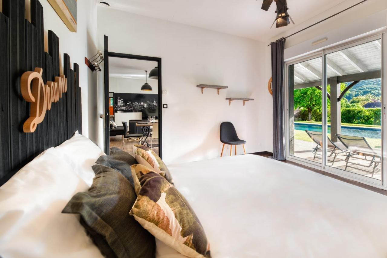 Villa 'La Crabichonnière' Lanzac Esterno foto